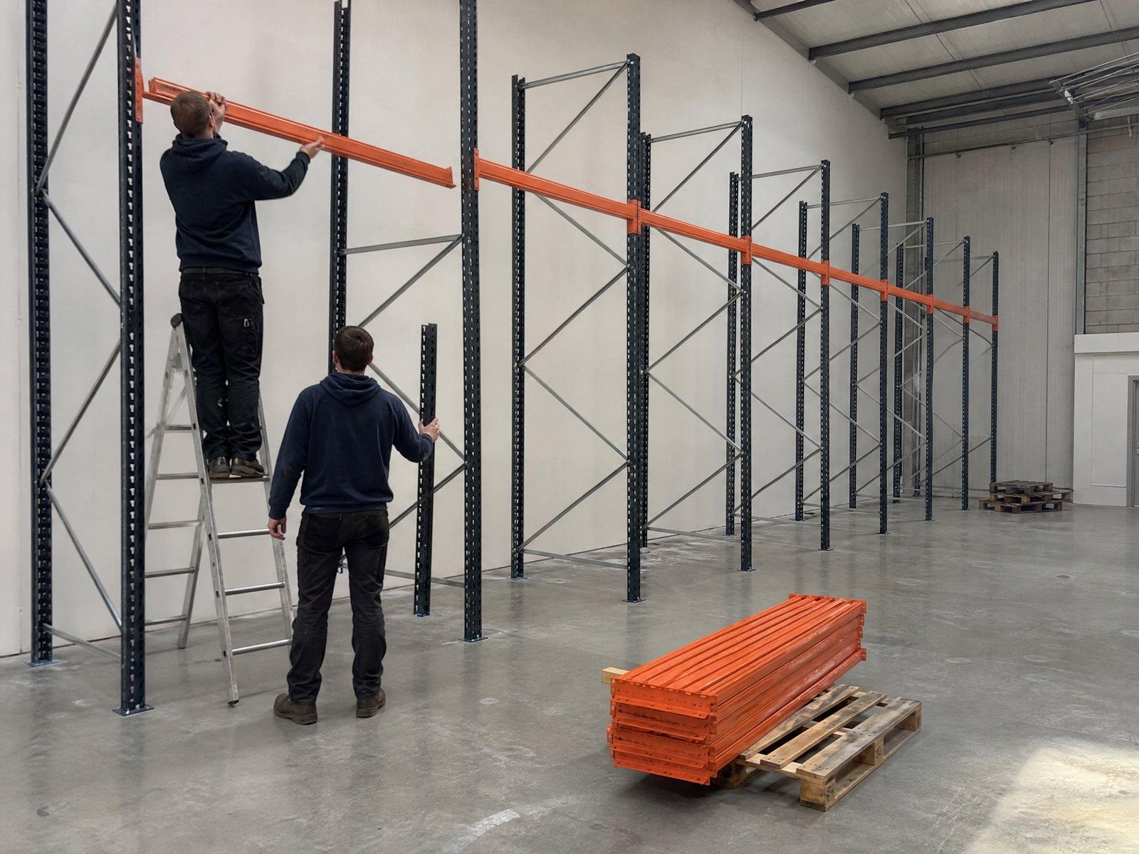 Dismantling pallet racking